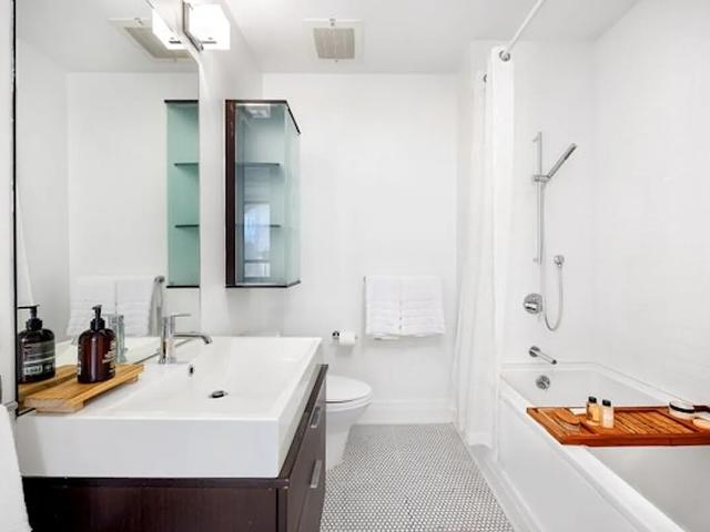 Duplex for sale in Arverne, New York
