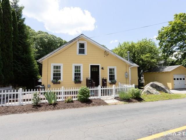 House for sale in Centerbrook, Connecticut