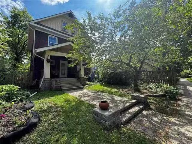 House for sale in East St. Paul, Manitoba