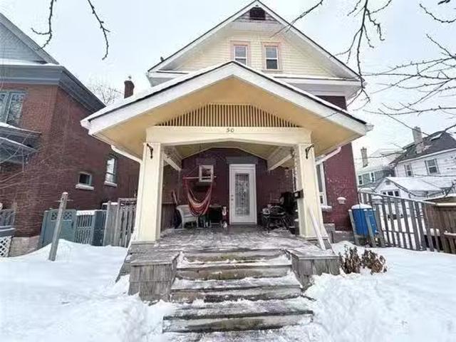 House for sale in East St. Paul, Manitoba