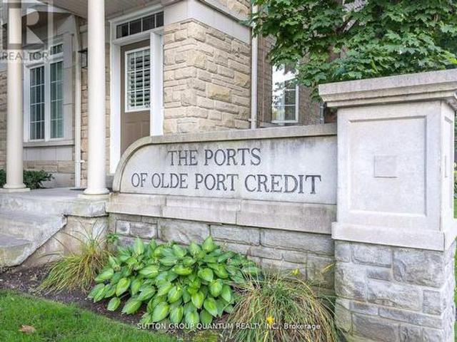 Townhouse for sale in Mississauga, Ontario