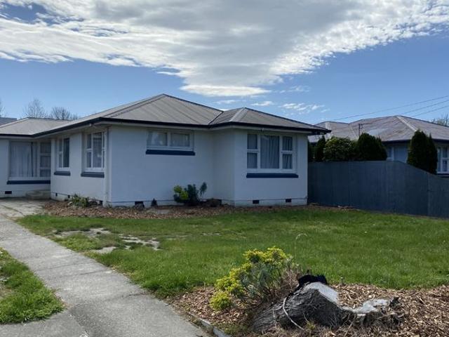 Apartment for rent in Chaslands, Canterbury