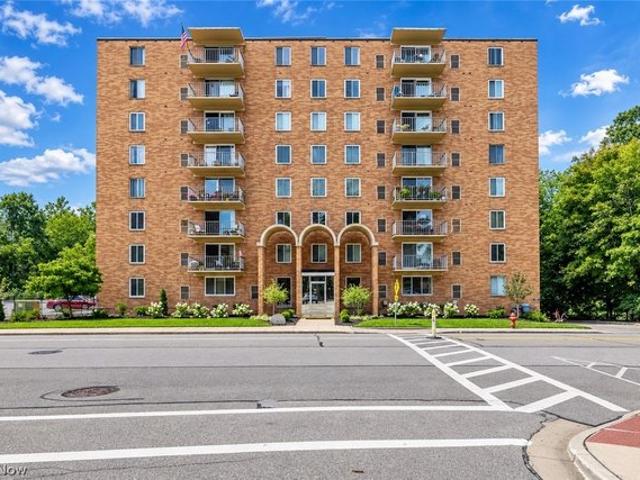 Condo for sale in Berea, Ohio