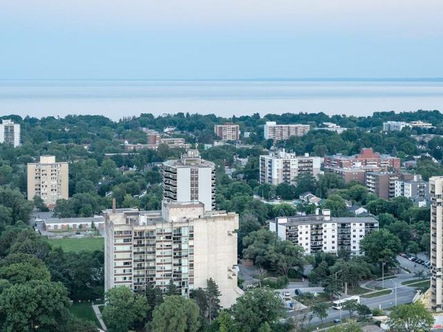 Apartment for rent in Oakville, Golden Horseshoe