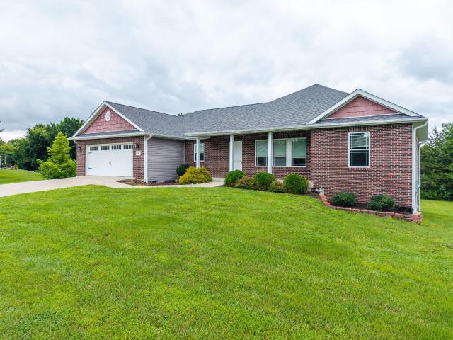 House for sale in Harrisburg, Missouri