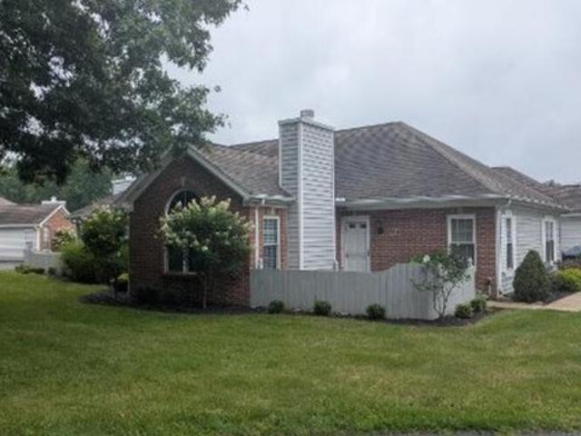 Condo for sale in Canfield, Mahoning County