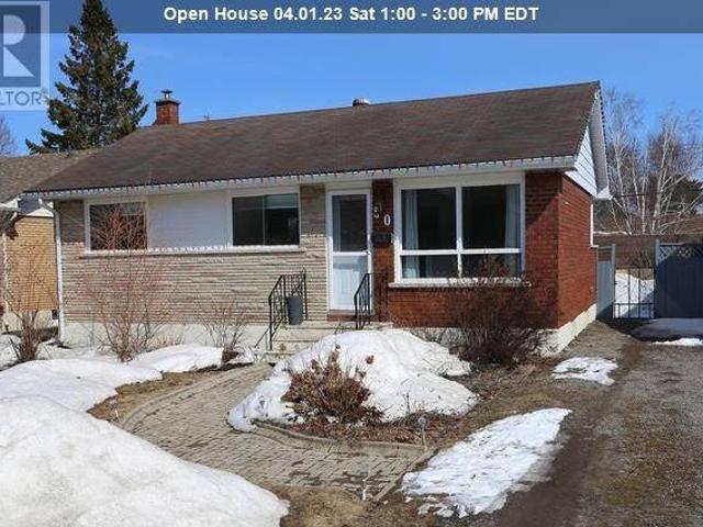 House for sale in Sault Sainte Marie, Ontario