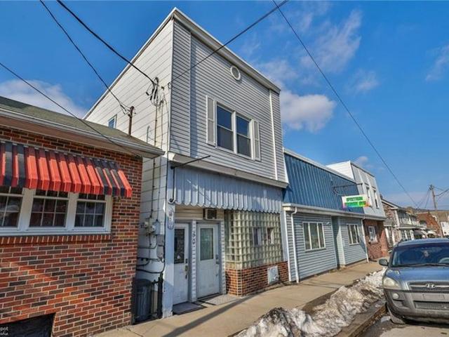 House for sale in Carbon, Pennsylvania