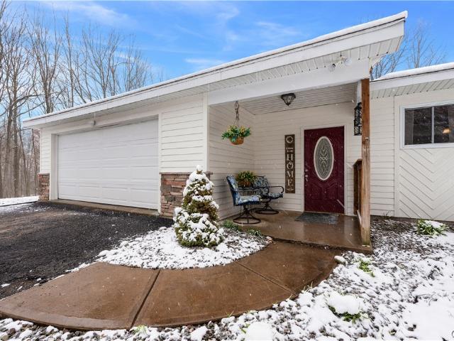 House for sale in Minetto, New York