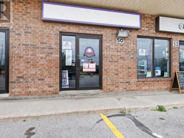 Commercial for rent in Durham, Ontario