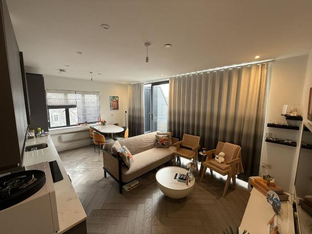 Apartment for rent in Slough