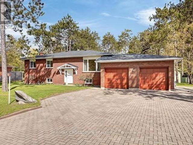 House for sale in Tiny, Ontario