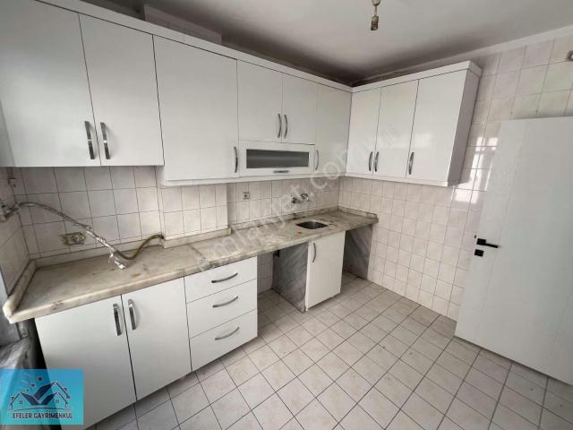 Sultangazi, İstanbul içerisinde kiralık mülk