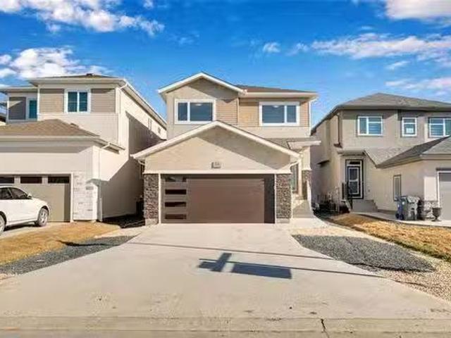 House for sale in East St. Paul, Manitoba