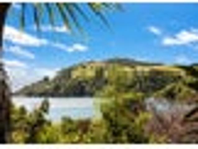 House for sale in Otakou