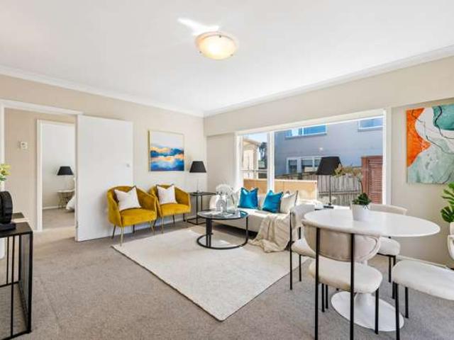 Apartment for sale in Mellons Bay, Howick