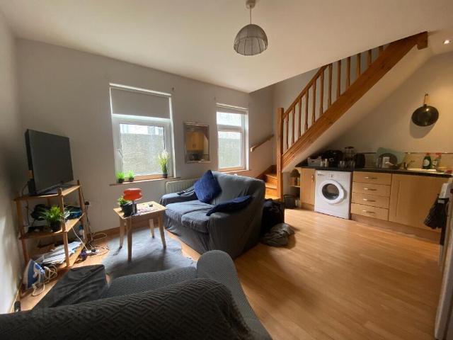 House for rent in Belfast, Windsor