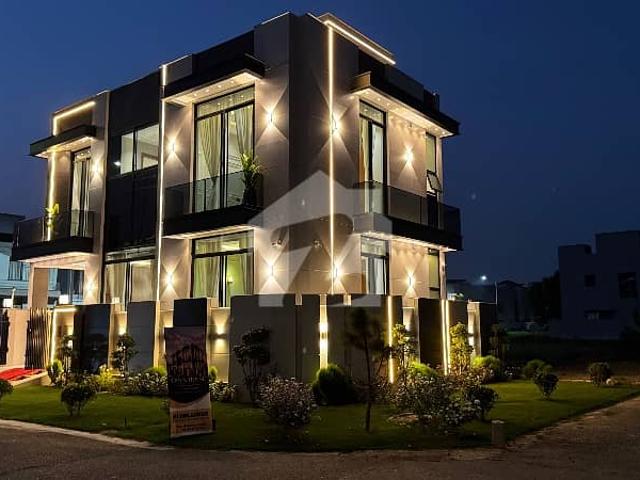 House for sale in لاہور, لاہور ڈویژن