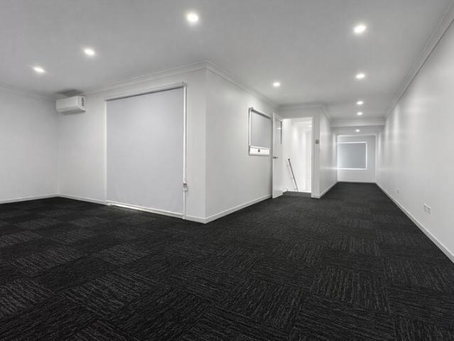 Office for rent in West Burleigh, Gold Coast City