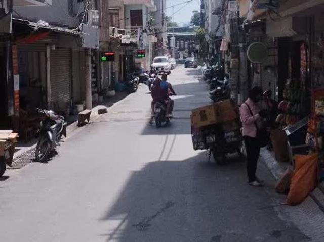 Nhà mặt phố bán tại Hoàn Kiếm, Hà Nội