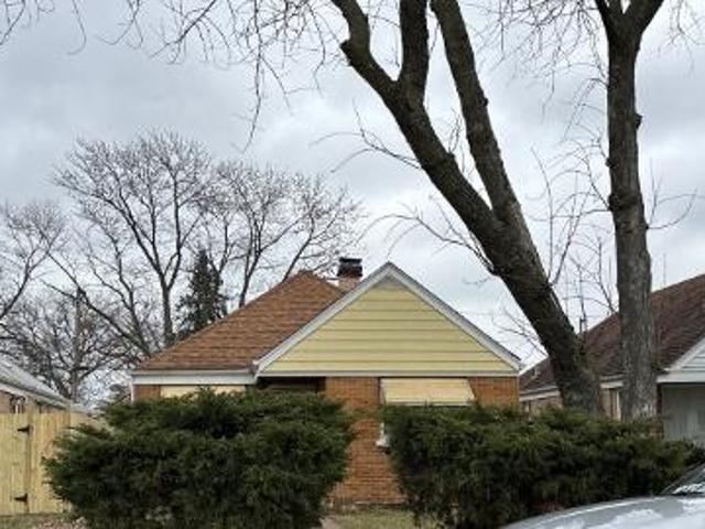 House for sale in Bellwood, Cook County