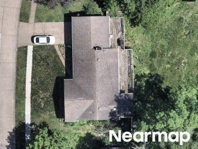 Property for sale in Homewood, Moline