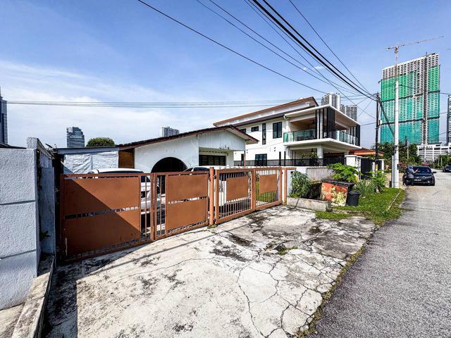 Bungalow for sale in Country Heights Damansara, Kuala Lumpur