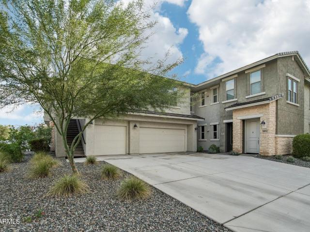 Townhouse for sale in Laveen, Arizona