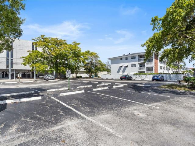Commercial for sale in Fort Lauderdale