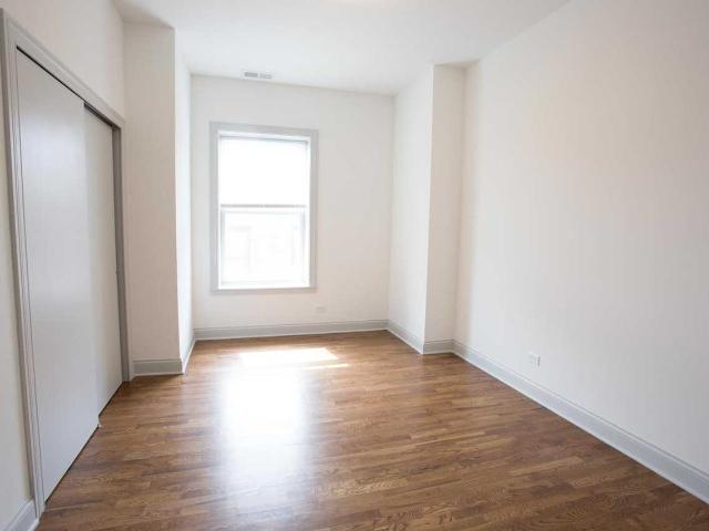 Apartment for rent in Chicago Park, Illinois