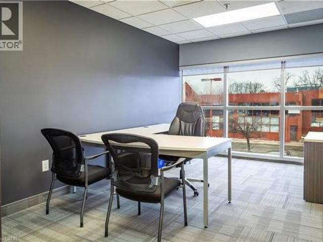Commercial for rent in Burlington, Ontario