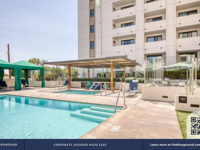 Apartment for rent in Canoga Park, California