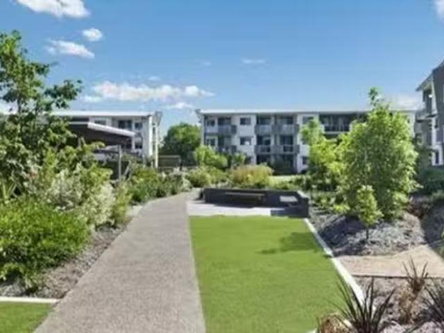 Apartment for rent in Idalia