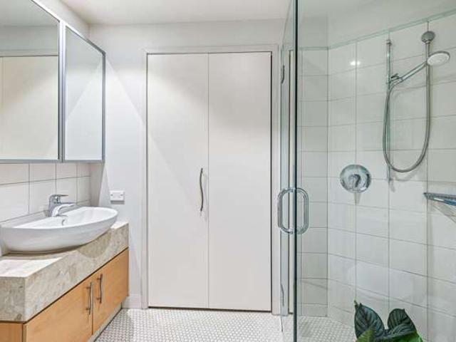 Apartment for sale in Orewa