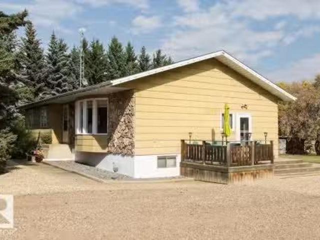 House for sale in Alberta