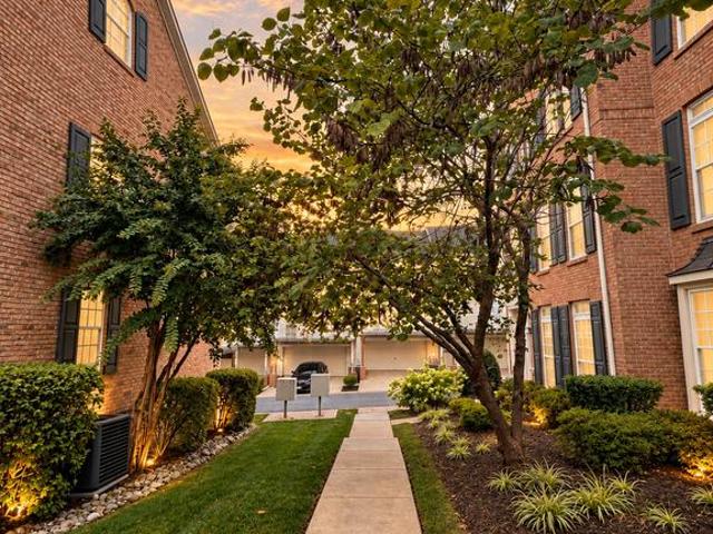 Condo for sale in Nottingham, Maryland
