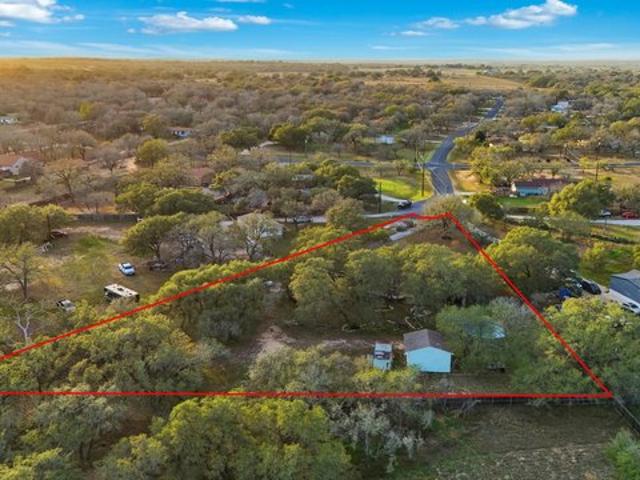 House for sale in Atascosa, Texas