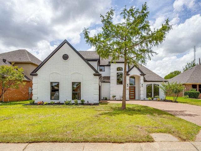 House for sale in Colleyville, Texas