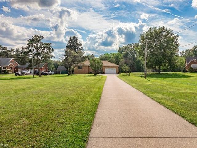 House for sale in Broadview Heights, Ohio