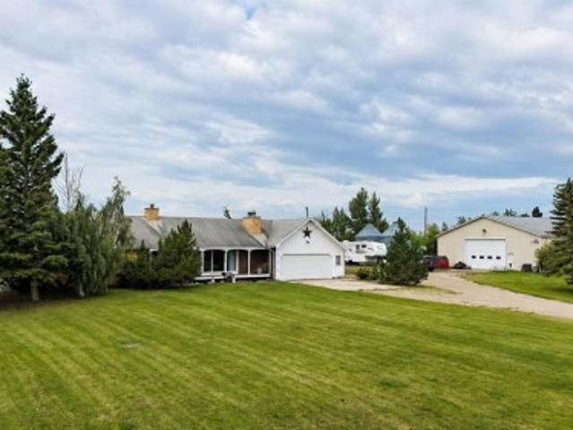 House for sale in Alberta