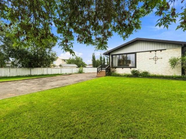 House for sale in Rolly View, Alberta