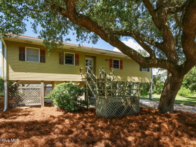 House for sale in Emerald Isle, North Carolina