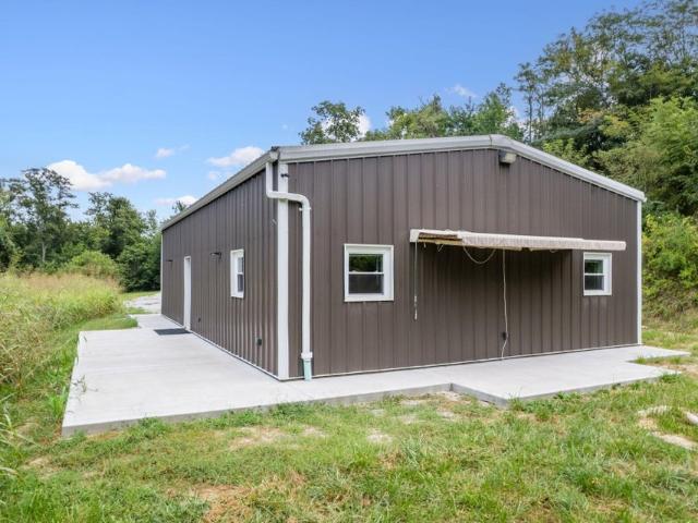 House for sale in Augusta, Kentucky