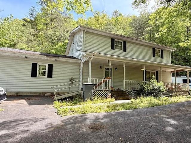 House for sale in Prestonsburg, Kentucky