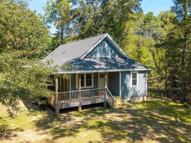 House for sale in Kitty Hawk, North Carolina