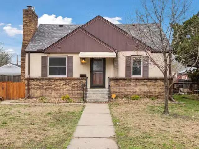 House for sale in Minneapolis House for sale in Minneapolis