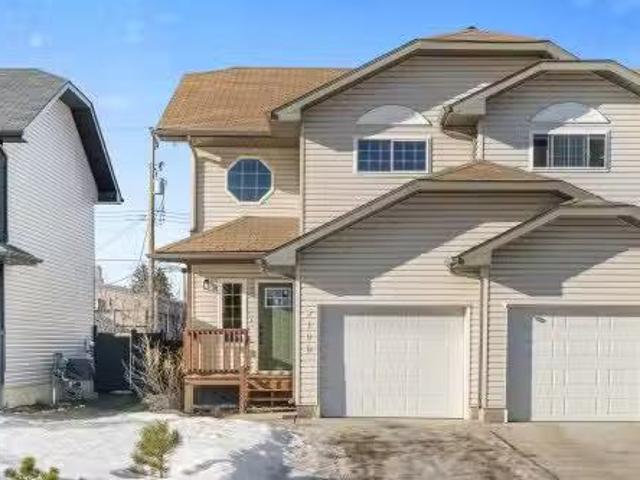 House for sale in Stony Plain, Alberta