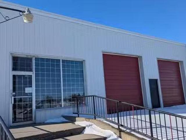 House for sale in Alberta
