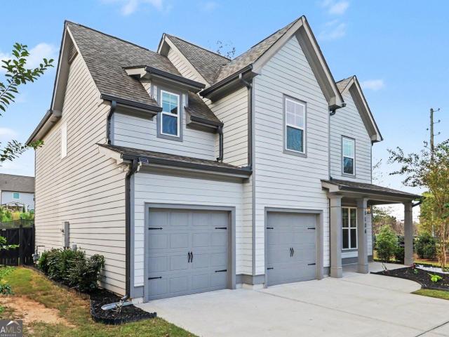 House for sale in Flowery Branch, Hall County