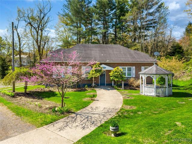 House for sale in Lawtons, New York